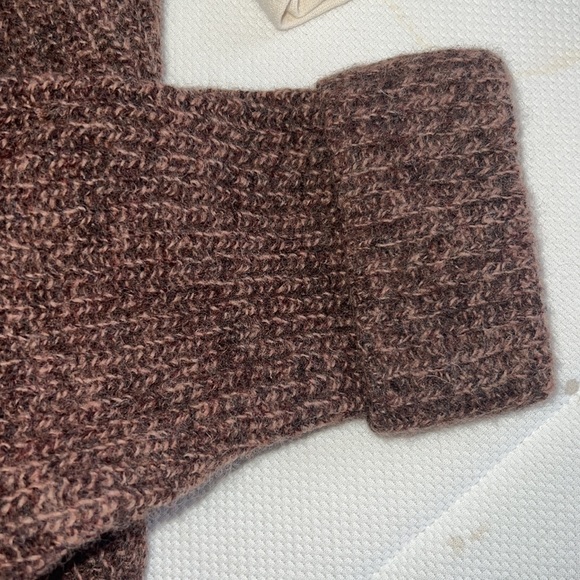 New with tags vintage sweater/cardigan with zipper, brown color, size Large - Picture 8 of 11